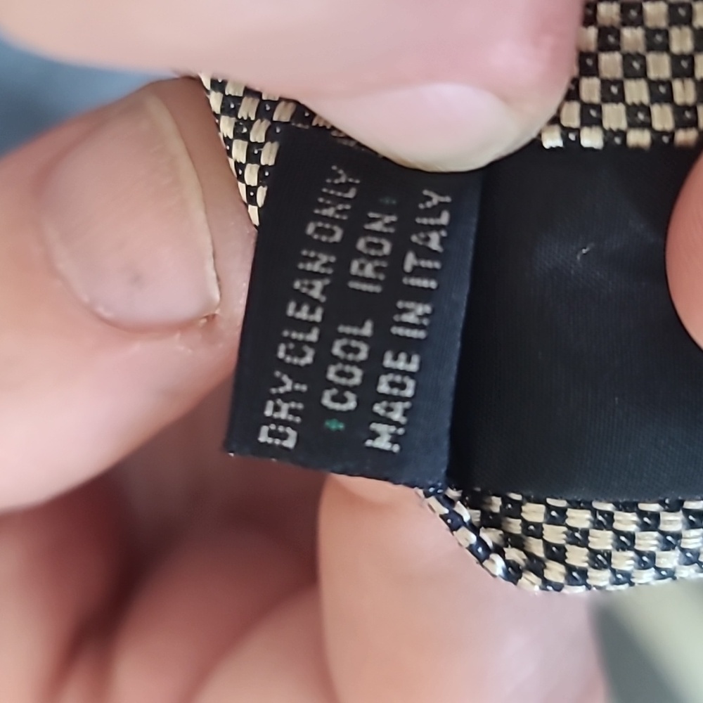 Burberry's London Made In Italy Rare Shiny Tan And Black Microcheck Tie, Silk - Picture 9 of 9